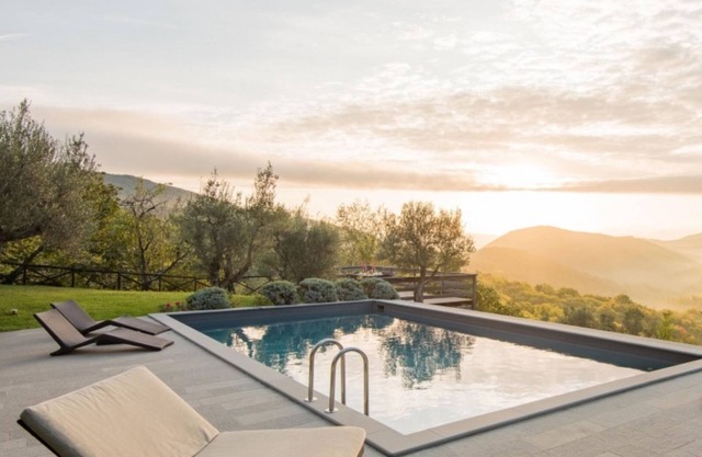 Luxury villa inside a big estate. Airco, heated pool