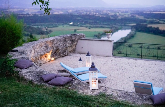 Luxury villa 40 minutes far from Rome with SPA and stunning view of Tiber river