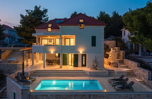 Luxury villa Leisure Seaside Brac with private pool