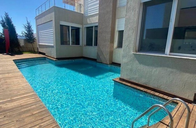 Luxury Villa Mabrouka in Soliman With Swimming Pool