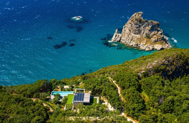 Luxury Villa Olives In The Sea