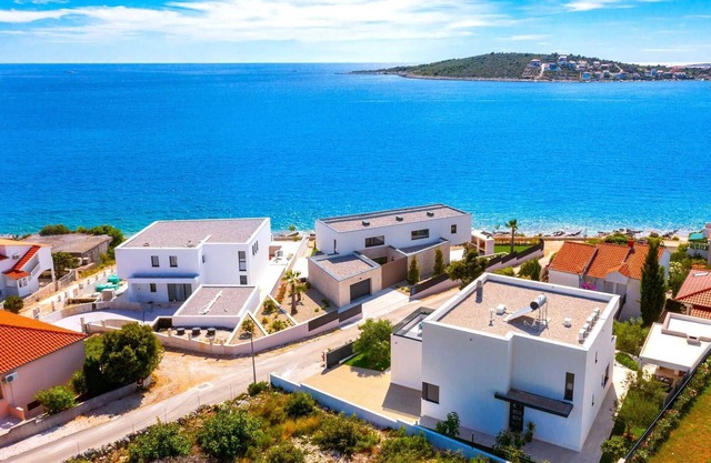 Luxury Villa Tempera with Pool
