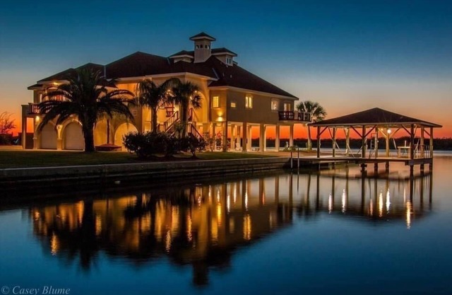 Luxury Villa on Intercostal Waterway