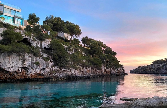 Luxury villa with fantastic view into the blue bay of Cala Pi