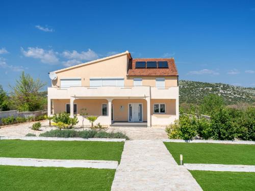 Luxury Villa with Pool, Zaton