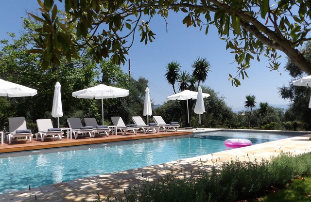 LUXURY VILLA WITH SEA VIEW,LARGE PRIVATE POOL CLOSE TO THE SEA