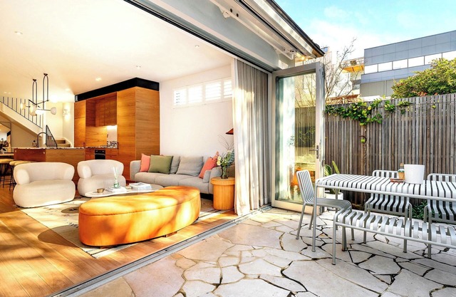 Luxury Villas Clovelly Beachside Gem