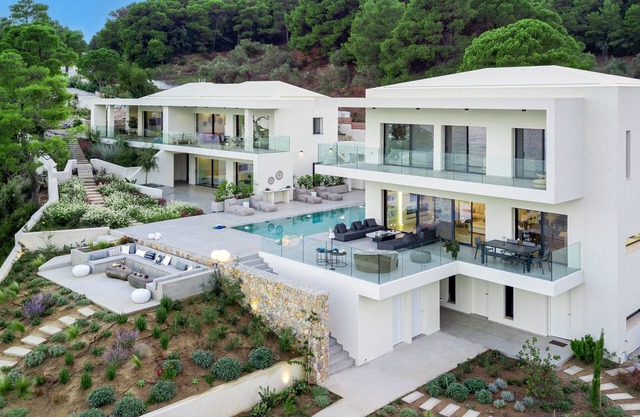 Luxury Villas Skiathos