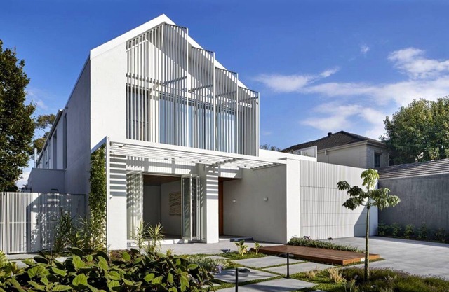 Luxury Villas Whitehouse (With Car Parking)