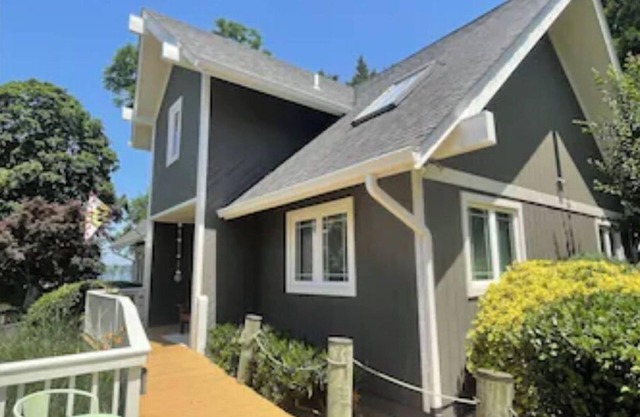 Luxury Waterfront with Big Views 10 min from Downtown Annapolis