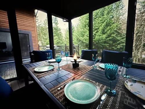 Luxury with hot tub 300mbps Wifi Games & more !
