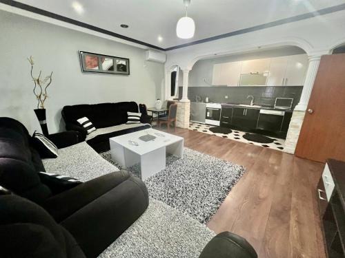 LuxuryHome Ulcinj 1