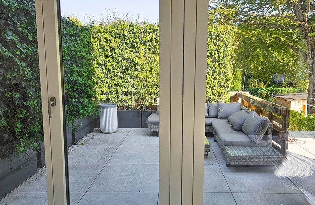 Luxus Neubau 65m² City Wohnung: R