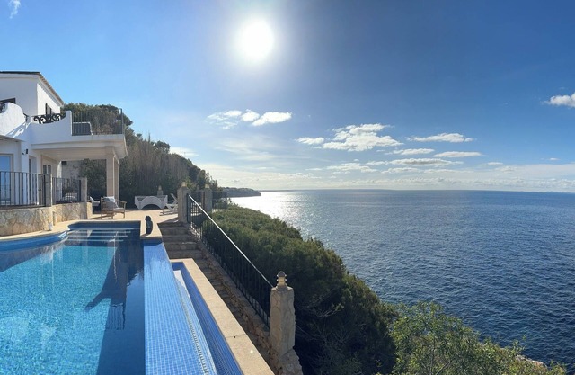 Luxus-villa Direkt am Meer, Infinity-pool, Sauna, Kamin, Dachterrasse, Strandnah