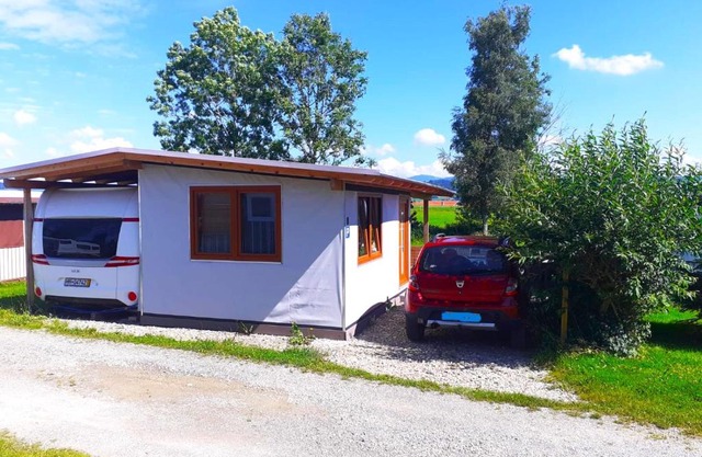 Luxus Wohnwagen Alpenblick