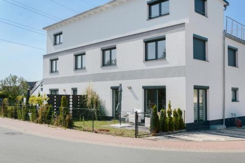 Luxusvilla Neubau 1