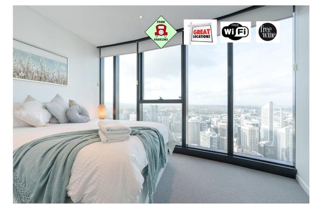 Lvl 57 Skytower Breathtaking Views CBD Wifi Carpark by Stylish Stays