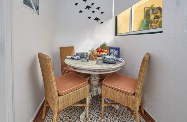 Lx Factory Apartment » Outside terrace