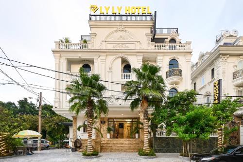 Ly Ly Hotel 2 Binh Tan District