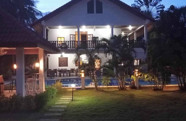 Lyndale Lodge