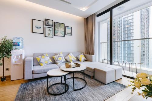 LYNN Apartment - Vinhomes Metropolis - Lotte Hanoi