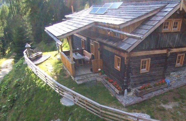 Müllneralm - hut, bath, toilet, 3 bedrooms