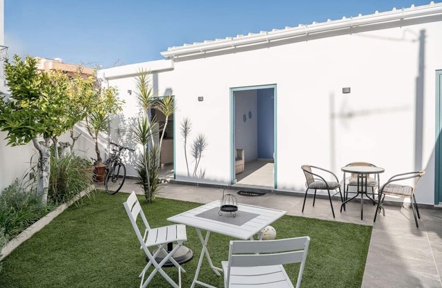 M City Apartments | Garden 2 | 100m from the beach