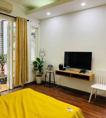 M house Yen Phụ 4th floor