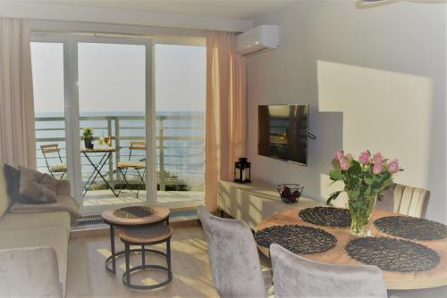 M&M Apartament Dziwnówek nr 646 z widokiem na morze