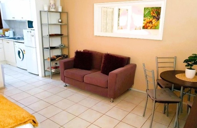 M104 West Perth Studio Apartment near Kings Park