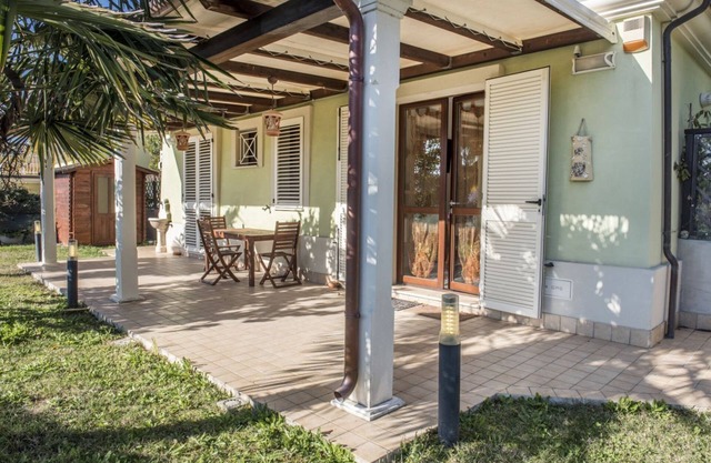 M273 - Marcelli, new three-room apartment with garden