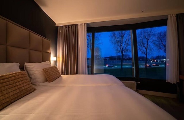 Ma Airport Hotel