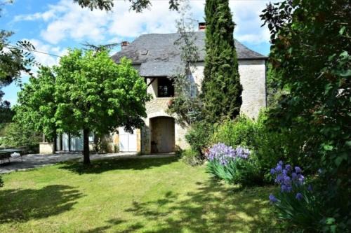 Ma maison de famille en Quercy avec piscine