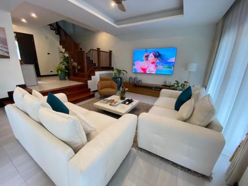 Maan Tawan Apartment Bang Tao Beach