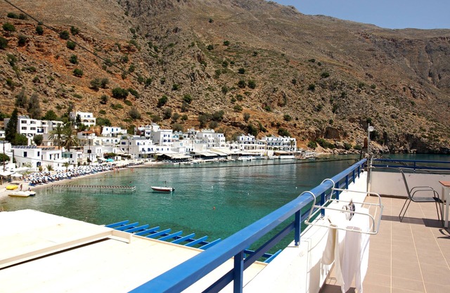 Madares Hotel