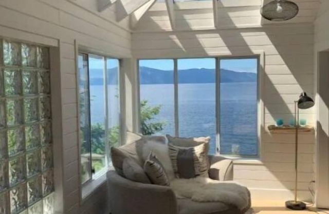 Madeira Park Beach House