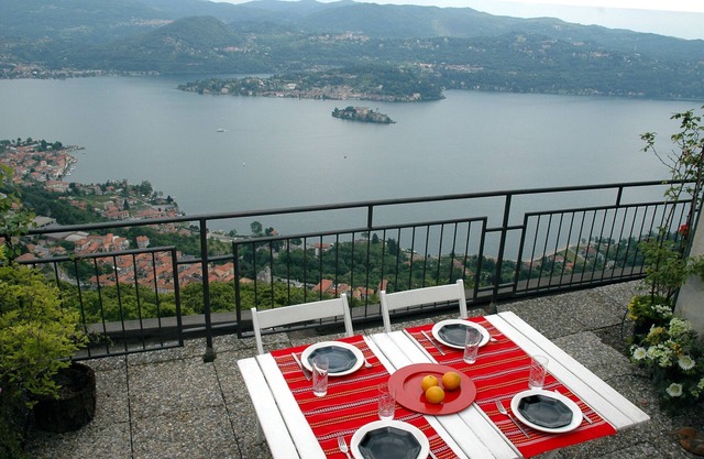 Madonna Del Sasso: Apartment/flat - Madonna del Sasso