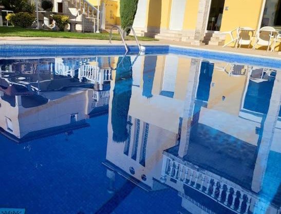 Madrid city modern apartment in villa, free WIFI
