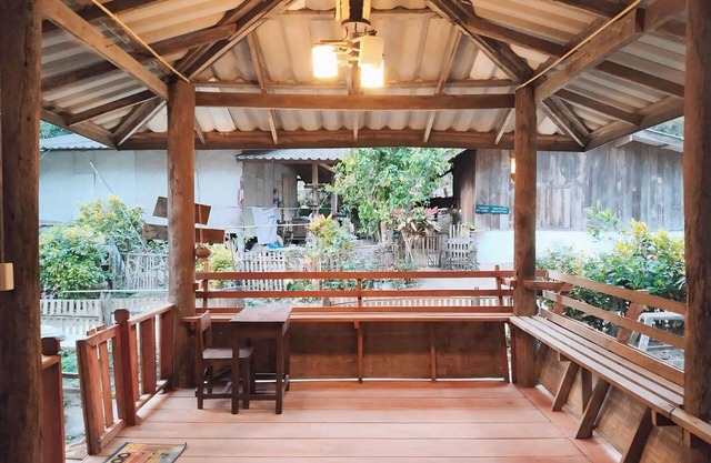 Mae Mae Home