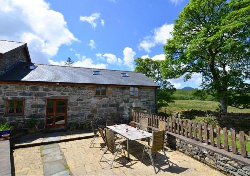Maesgwm Barn