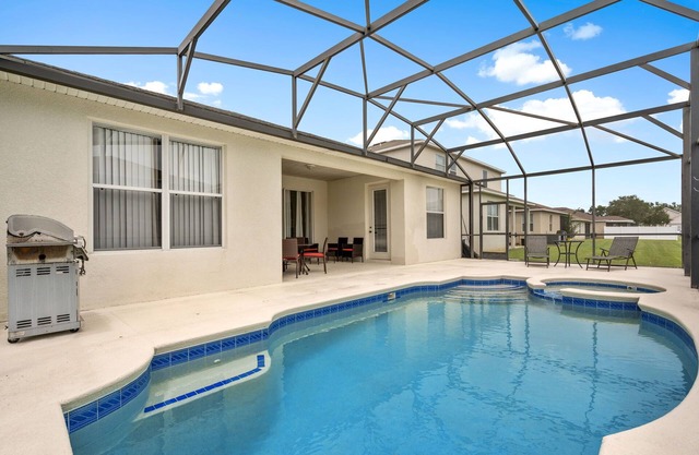 Magical 4BR Disney Retreat, with PVT Pool & Games