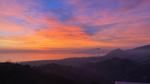 Magico Appartamento in Liguria Vista Mare