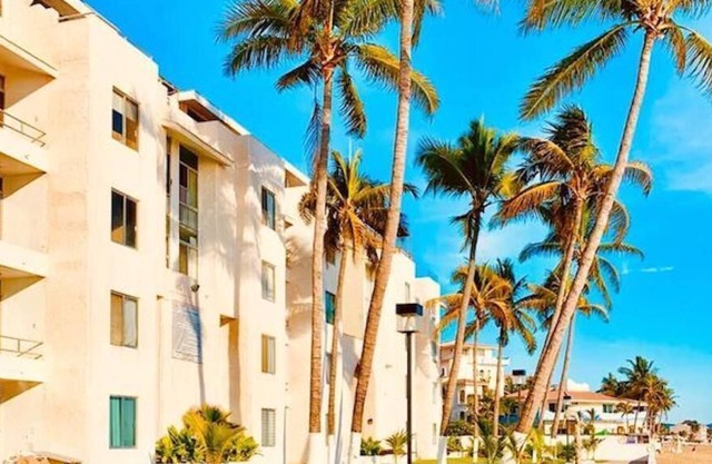 Magnificent apartment in Manzanillo, El Tajo beach