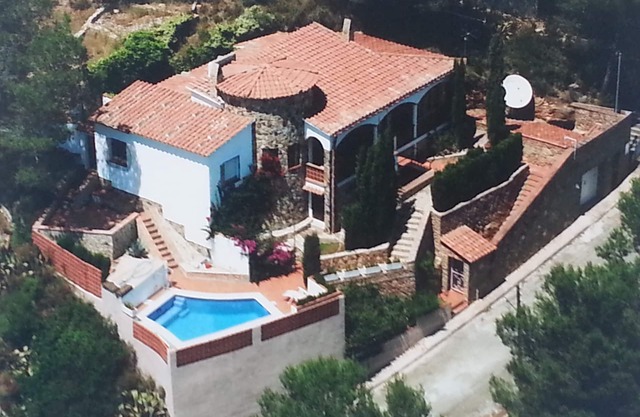 Magnificent Family Villa with private pool