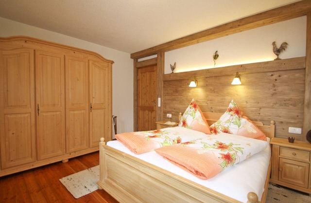 Magnificent mountain view* 140 sqm, 4-star family apartment with southwest-facing terrace