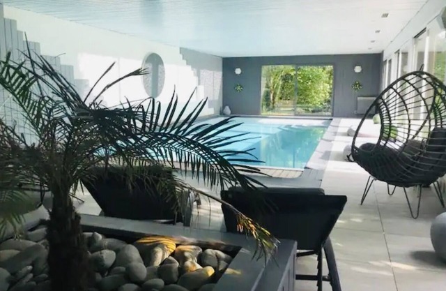 Magnificent residence with heated indoor pool