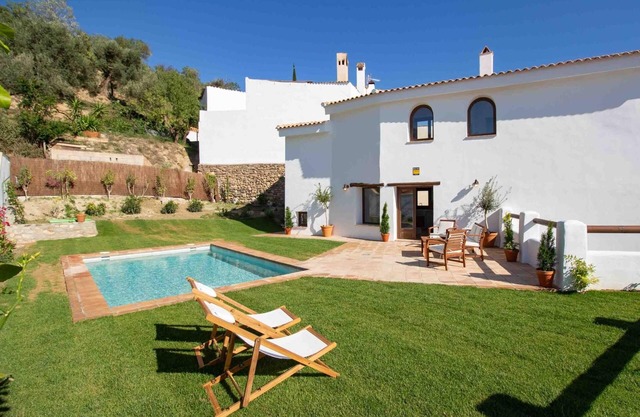 Magnificent rustic house with pool, garden, and views