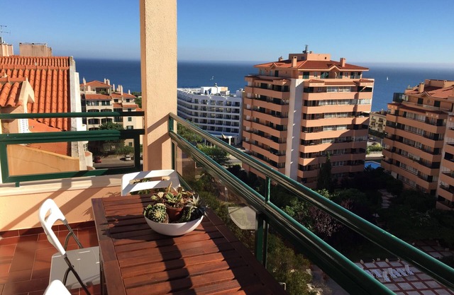 Magnificent view! Very sunny, decorated, 3 blocks from the sea