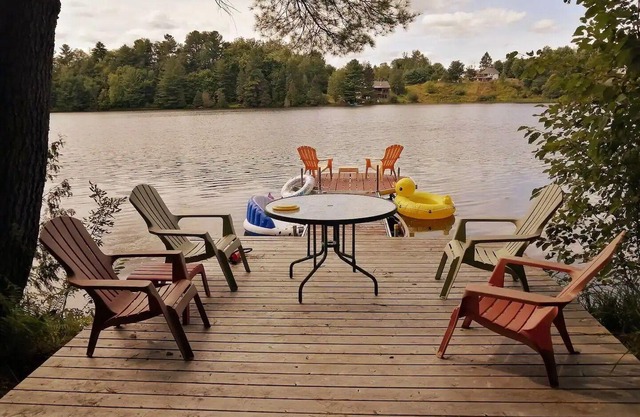 Magnifique updated lakefront chalet (CITQ #300310)