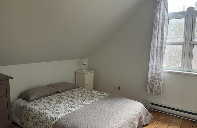 Magnifique Petite Maison de Campagne à Louer au Mois ou à la Saison